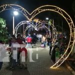 Foto: Inauguración de luces navideñas en el parque central de Carazo / TN8