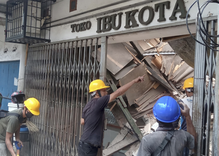 Terremoto de 5.4 sacude Indonesia dejando decenas de muertos y heridos