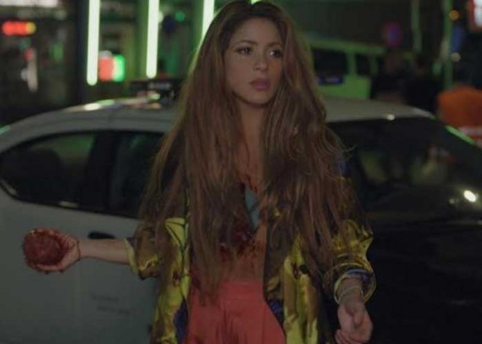 Shakira lanza colección de ropa basada en “Monotonía” y “Te Felicito“