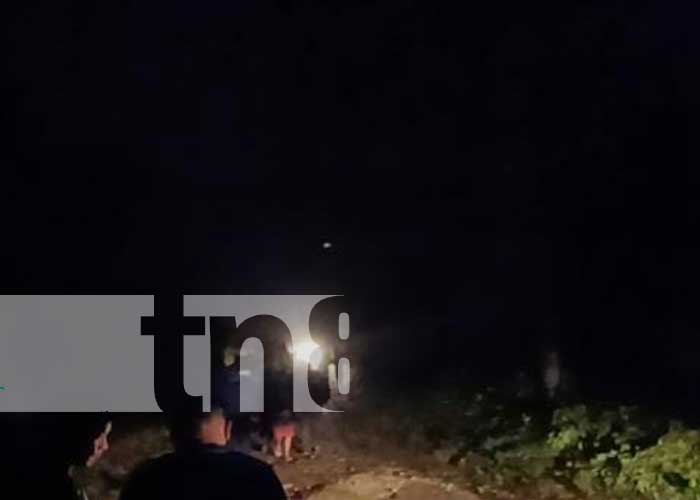 Encuentran camioneta abandonada a 2 km del hallazgo de un cuerpo en Diriamba