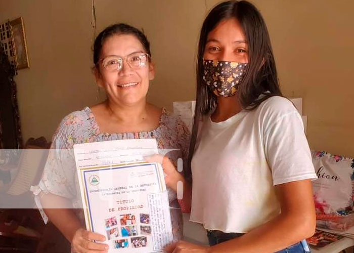 Entregan de títulos de propiedad en Río Blanco, Matagalpa, Nicaragua