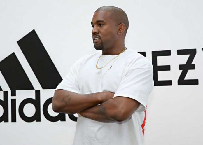 Con una lupa, la marca Adidas investiga a Kanye West