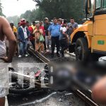 Dos motociclistas fallecen al ser impactados por un bus en Chinandega