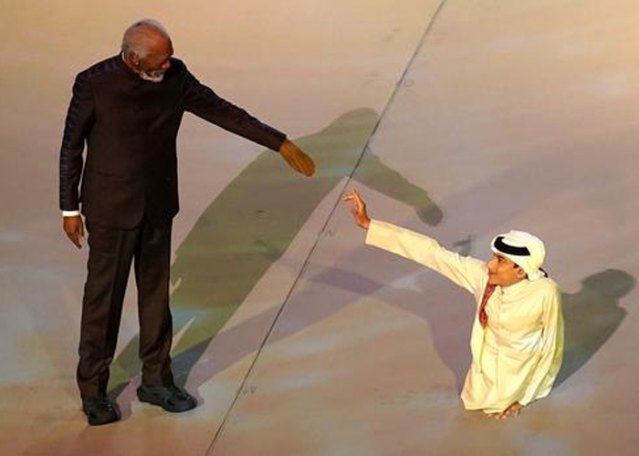 Una historia triste tras el guante de Morgan Freeman en el Mundial Qatar 2022