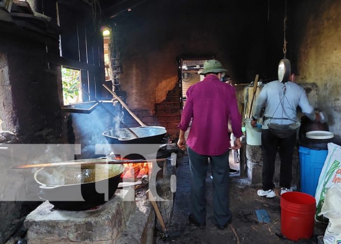 La elaboración de dulces para la temporada mariana ya dio inicio en Jinotega