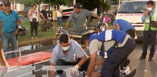 Peatón entre la vida y la muerte al ser arrollado por una motocicleta en Managua