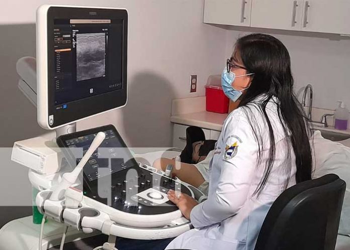 Realizan jornada de ultrasonidos para sobrevivientes de cáncer en el Bertha Calderón