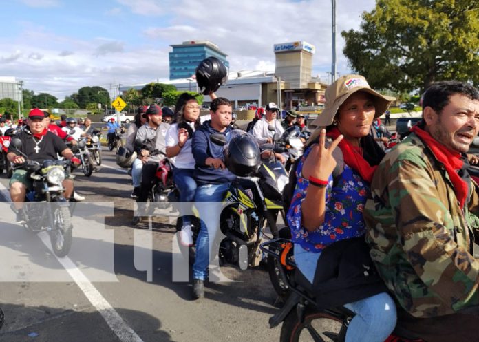 Caravana de las victorias electorales recorre principales calles de Managua