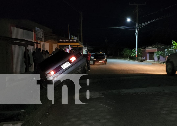 Motociclista arrollado por irresponsable conductor en Jalapa