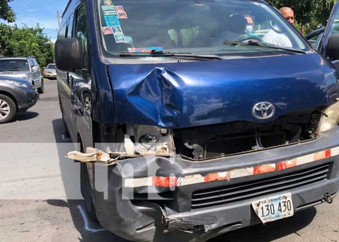 En una intersección de Managua se registró un fuerte accidente