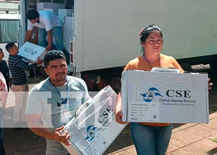 Llegan las maletas electorales a la bodega departamental de Carazo