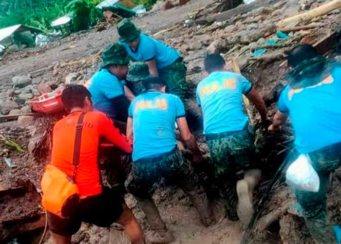 Tormenta tropical Nalgae azotó Filipinas dejando más de 100 muertos