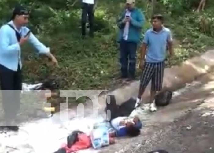 Foto: Estudiantes sufren accidente entre Waslala y Matagalpa / TN8
