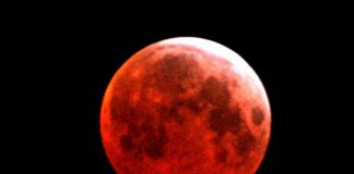 Cuando ver el último eclipse lunar del año "luna de sangre"