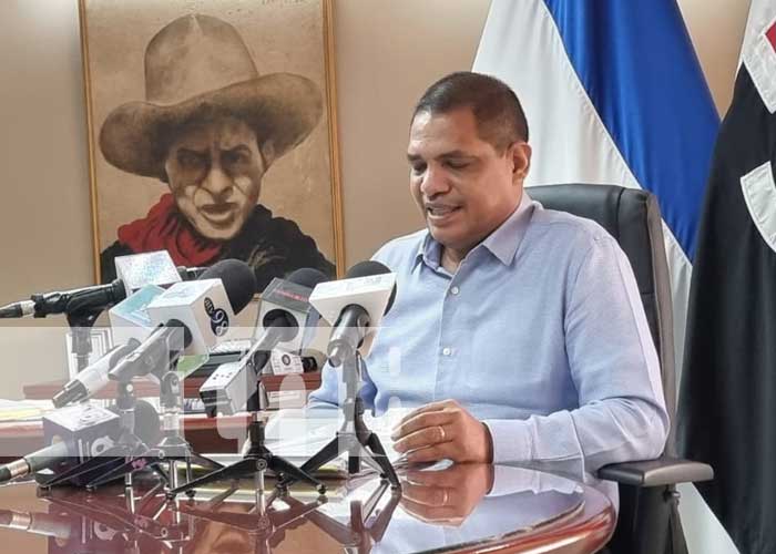 Entrevista a Iván Acosta, titular del MHCP en Nicaragua