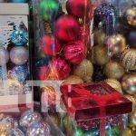 Artículos de Navidad en los mercados de Nicaragua
