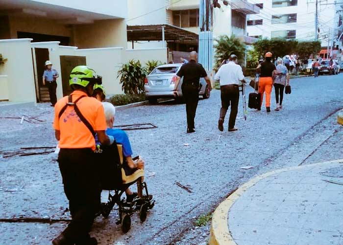 Explosión por una fuga de gas en un edificio de Panamá dejó varios heridos