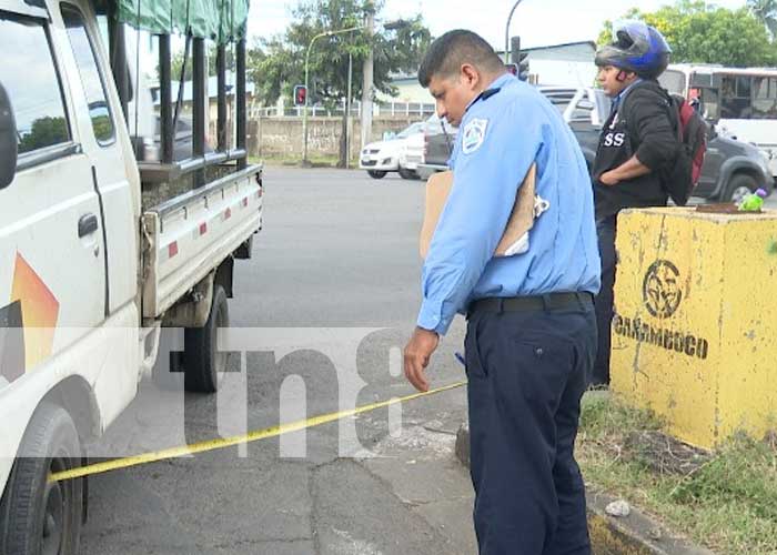 Accidente de tránsito en el sector de La Robelo, Managua