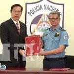 China dona trajes de protección a la institución del orden en Nicaragua