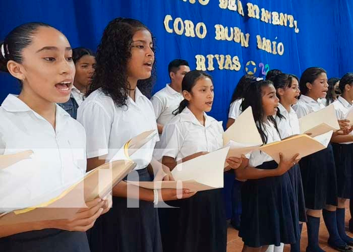 Coro Rubén Darío inunda de aires navideños en la ciudad de Rivas