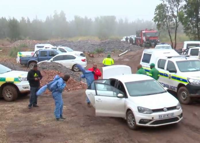Conmoción en Sudáfrica tras hallar 21 cadáveres en una mina