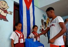 Cuba empieza sus elecciones de Asambleas Municipales