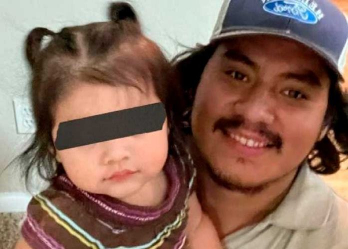 ¡Trágico! Bebé de un año muere apuñalada por su propio padre en Texas