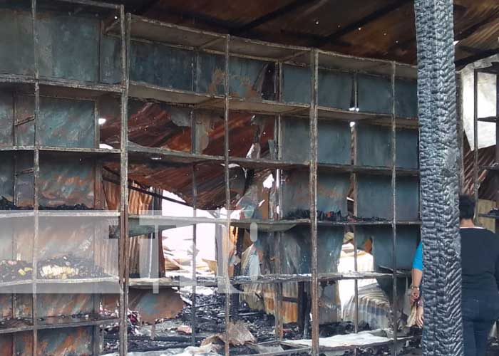 Comerciantes de pólvora en Tiscapa están con los ánimos de salir adelante pese al incendio