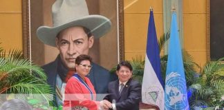 Representante del UNFPA en Nicaragua recibe reconocimiento