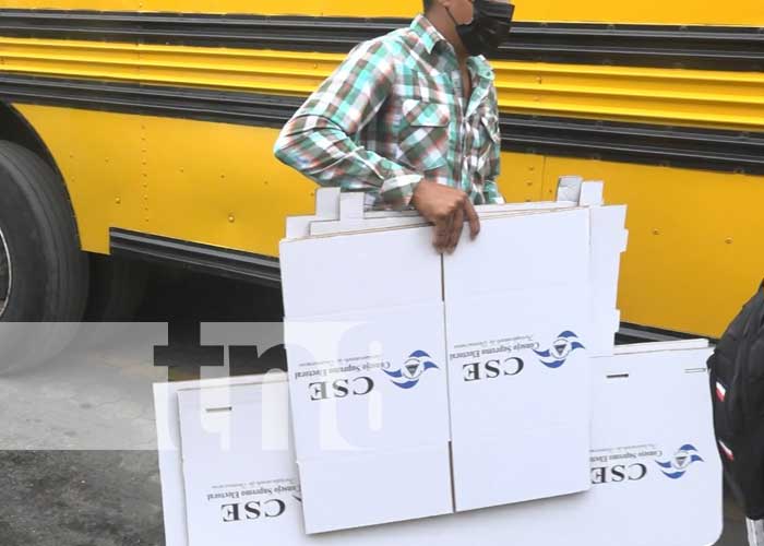 "Seguridad y Orden" Distribuyen material electoral a JRV de Ometepe