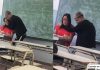 Alumno es viral por bailarle a su maestra para que no lo repruebe