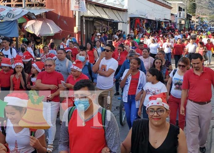 Cierran año escolar con colorido y alegre Carnaval Navideño en Ocotal