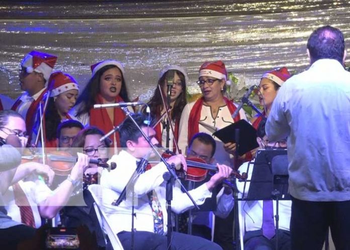 Foto: Familias de Estelí disfrutaron del concierto navideño / TN8