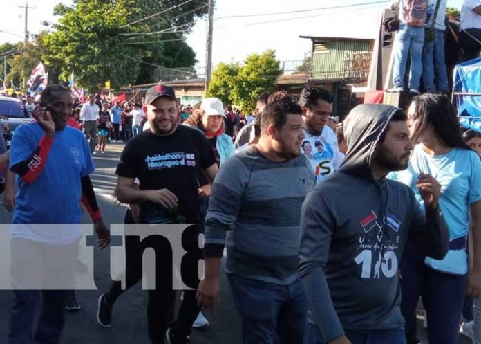 Foto: Familias sandinistas celebran 48 aniv. del asalto a casa de Chema Castillo, en Managua / TN8