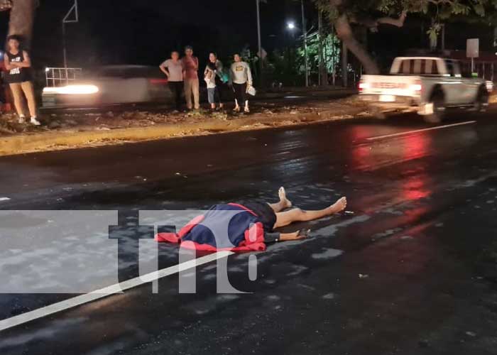 Mujer muere al ser embestida por una camioneta en Carretera Norte, Managua