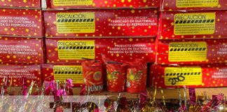 Venta de pólvoras listas en Juigalpa para las fiestas de Navidad