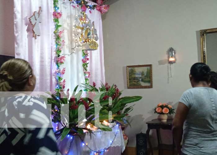 Promesantes de Granada y Jalapa cumplen sus promesas a la Virgen María