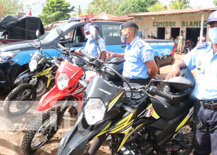 Foto: Más seguridad en Riscos de oro con un nuevo puesto policial en Rosita / TN8