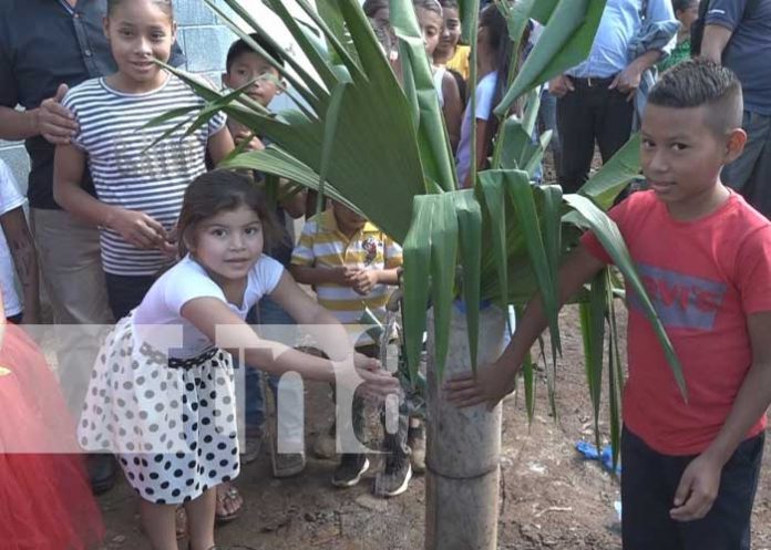 Foto: Familias de Matiguás reciben proyecto de agua potable en este 