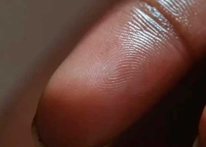 Aseguran que pueden usarse huellas dactilares para detectar la esquizofrenia
