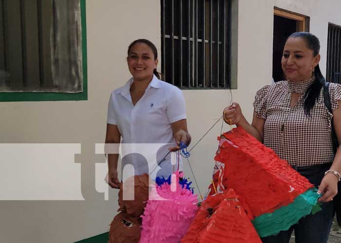 Más de 600 piñatas distribuidas en Ocotal para celebrar la navidad con la niñez