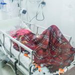 En Alemania anciana apaga respirador artificial de paciente porque hacía ruido