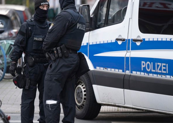 Arrestan a 25 personas acusas de planear un golpe de estado en Alemania