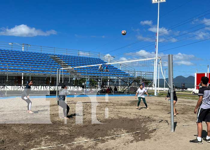 Inauguran 2do torneo de Voleibol Playa masculino y femenino en Managua