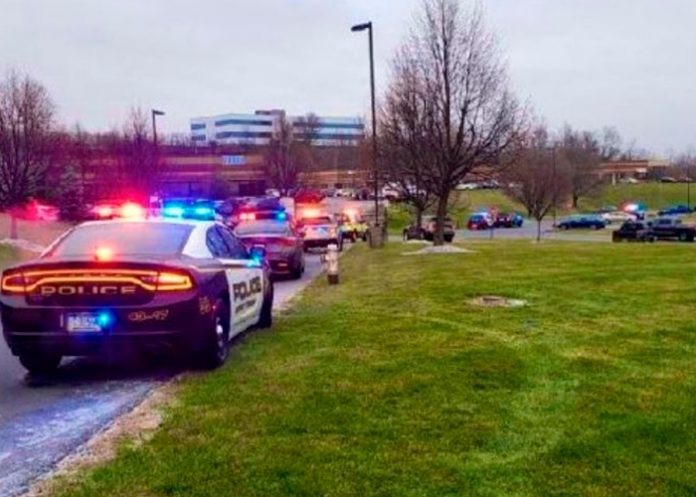 Balacera en oficina médica deja a dos personas heridas en Pensilvania