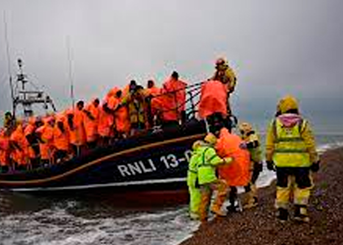 Cuatro migrantes muertos en las gélidas aguas del Canal de la Mancha