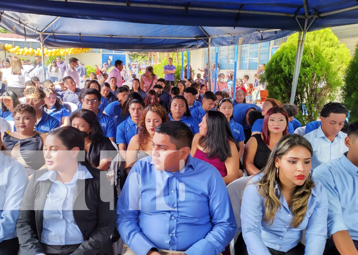 Más de 100 nuevos técnicos calificados se promocionan en Nicaragua