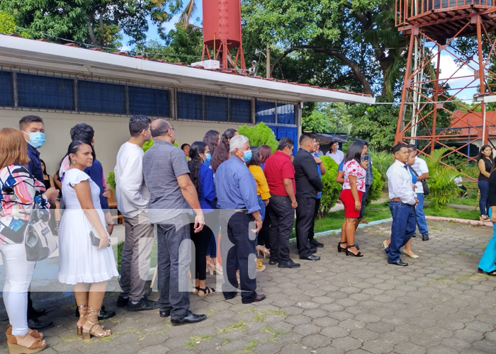 Más de 100 nuevos técnicos calificados se promocionan en Nicaragua