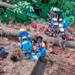 Deslizamiento de tierra sepulta a 19 personas en Malasia ¡siguen buscando!