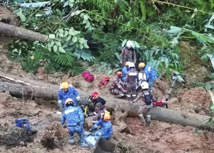 Al menos 21 muertos por deslizamiento de tierra en Malasia